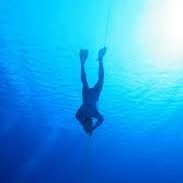 Il corso Advanced Freediver è il corso di livello avanzato. È progettato per gli studenti che vogliono migliorare le proprie abilità di apnea.. a Monopoli puglia